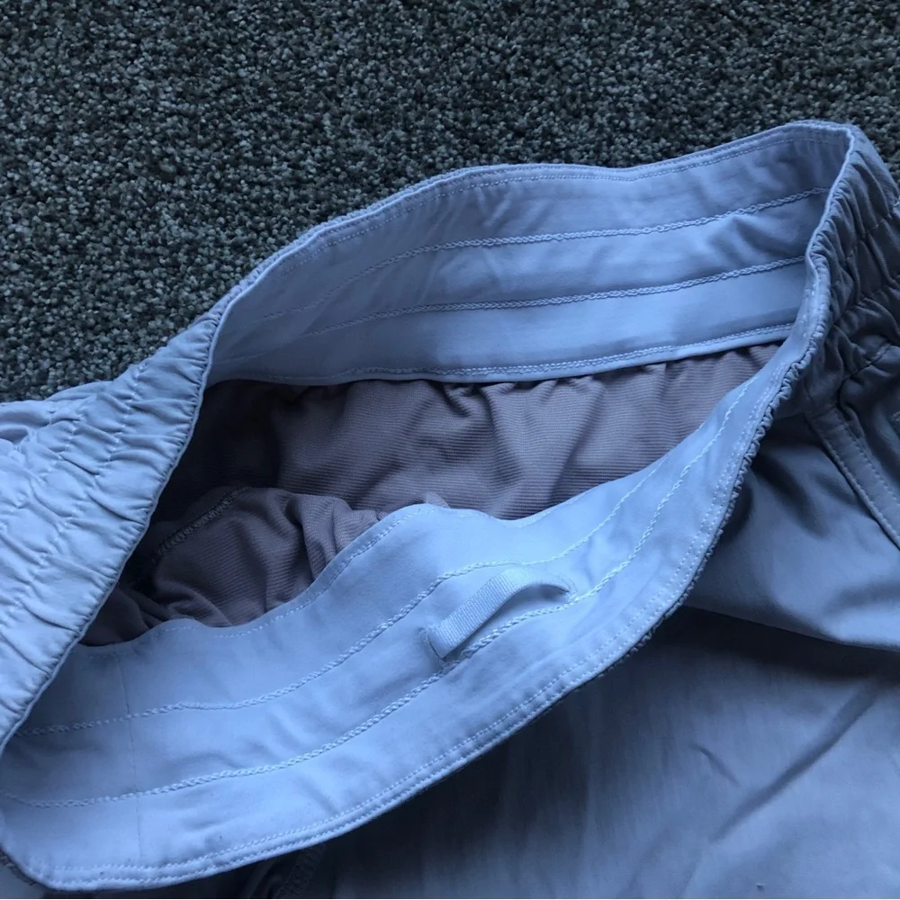 lululemon athletica Light Purple Athletic Shorts - Picture 4 of 7
